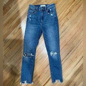 Abercrombie & Fitch Curve Love The Super Skinny Ankle High Rise Jean 24/00s